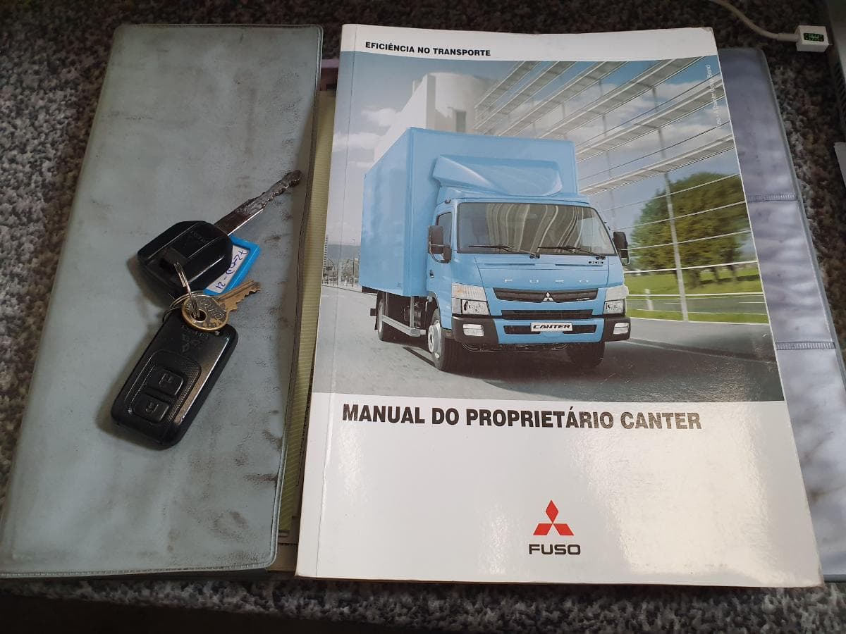 Mitsubishi Canter Fuso 7C18  · Ano 2013 — imagen 36