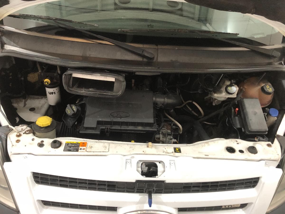 Ford Transit TDCI · Ano 2009 — image 4