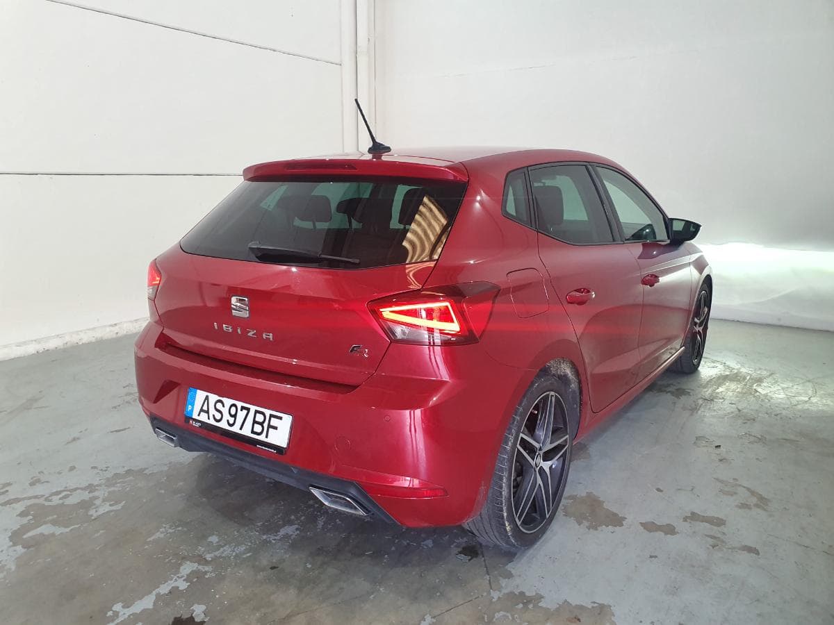 Seat Ibiza 1.0 TSI · Ano 2018 — imagem 8