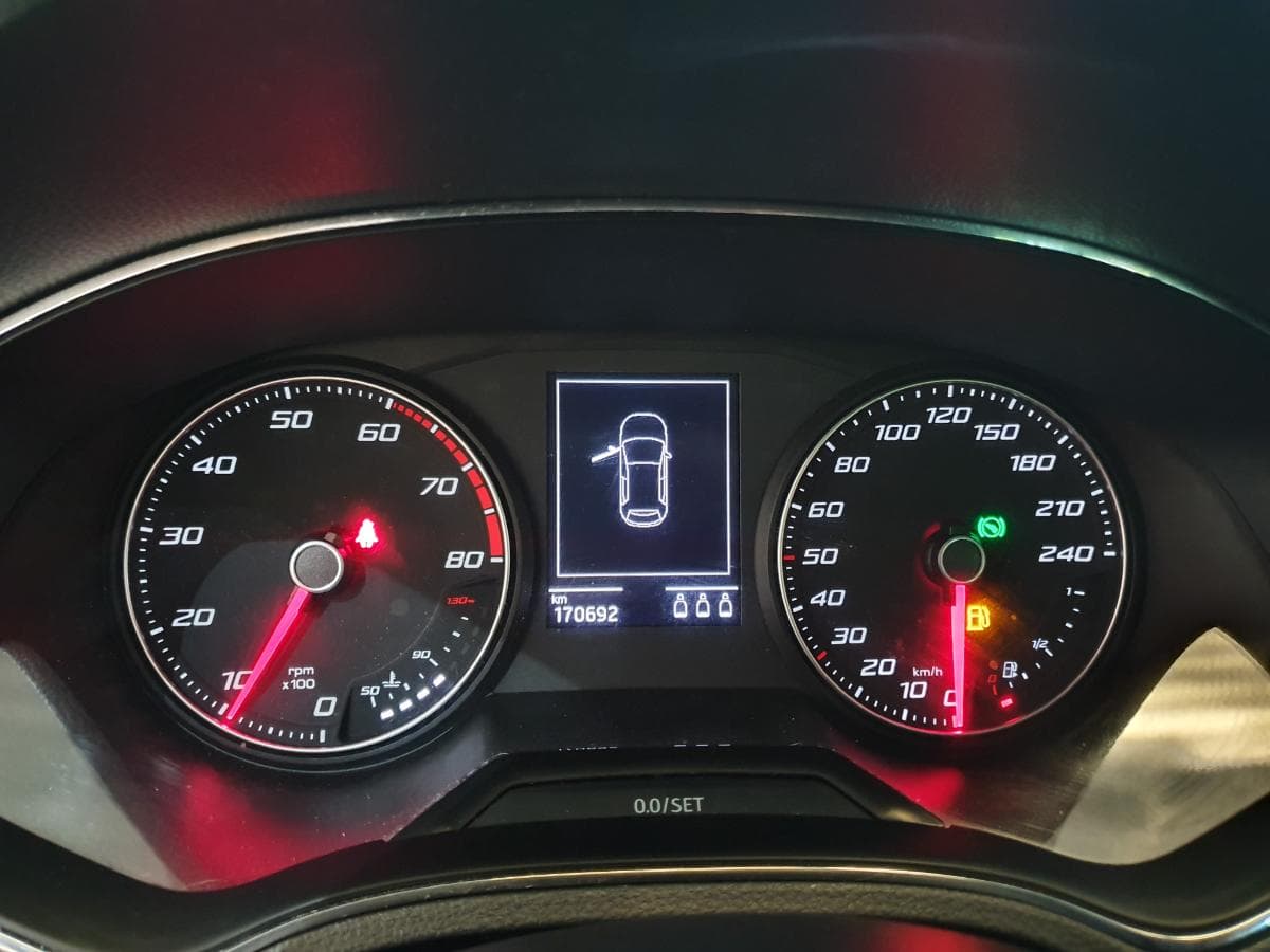Seat Ibiza 1.0 TSI · Ano 2018 — imagem 31