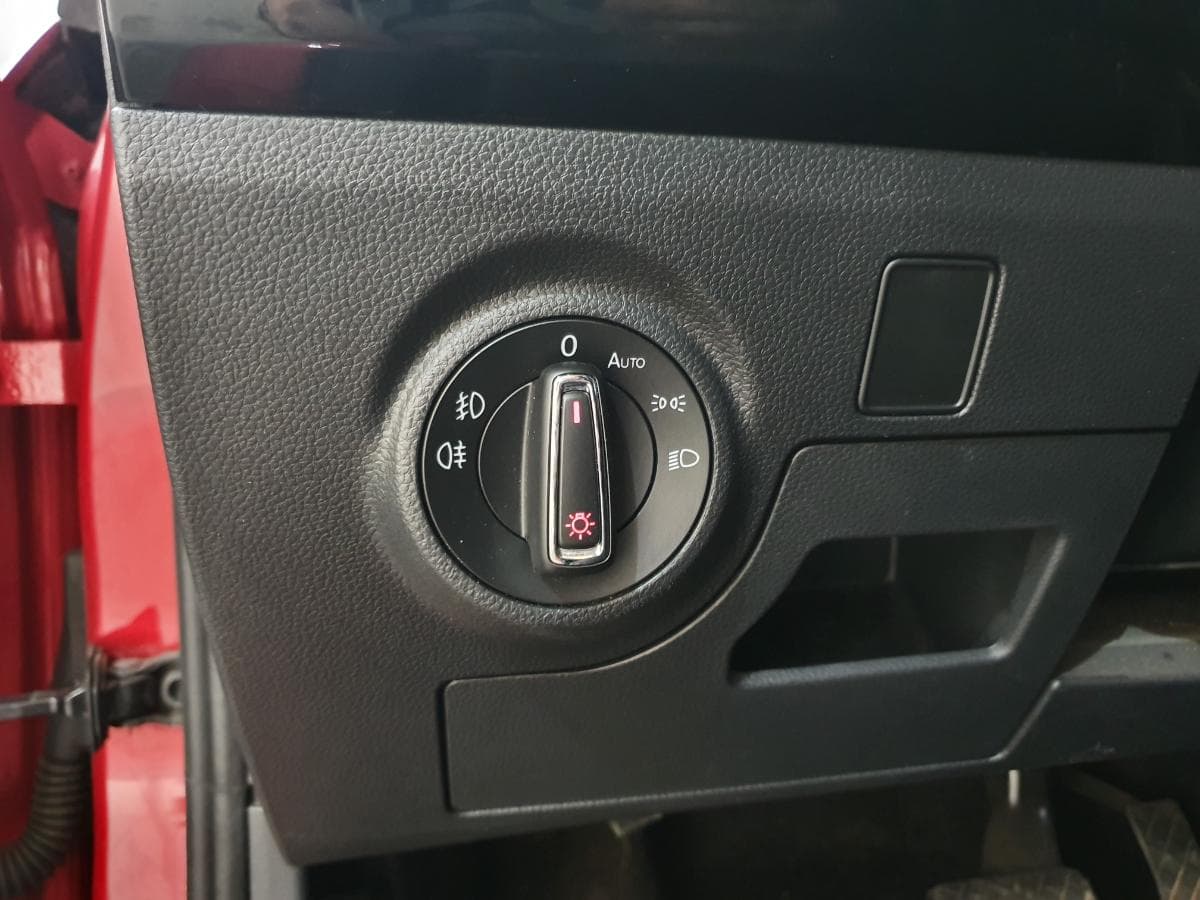 Seat Ibiza 1.0 TSI · Ano 2018 — imagem 33
