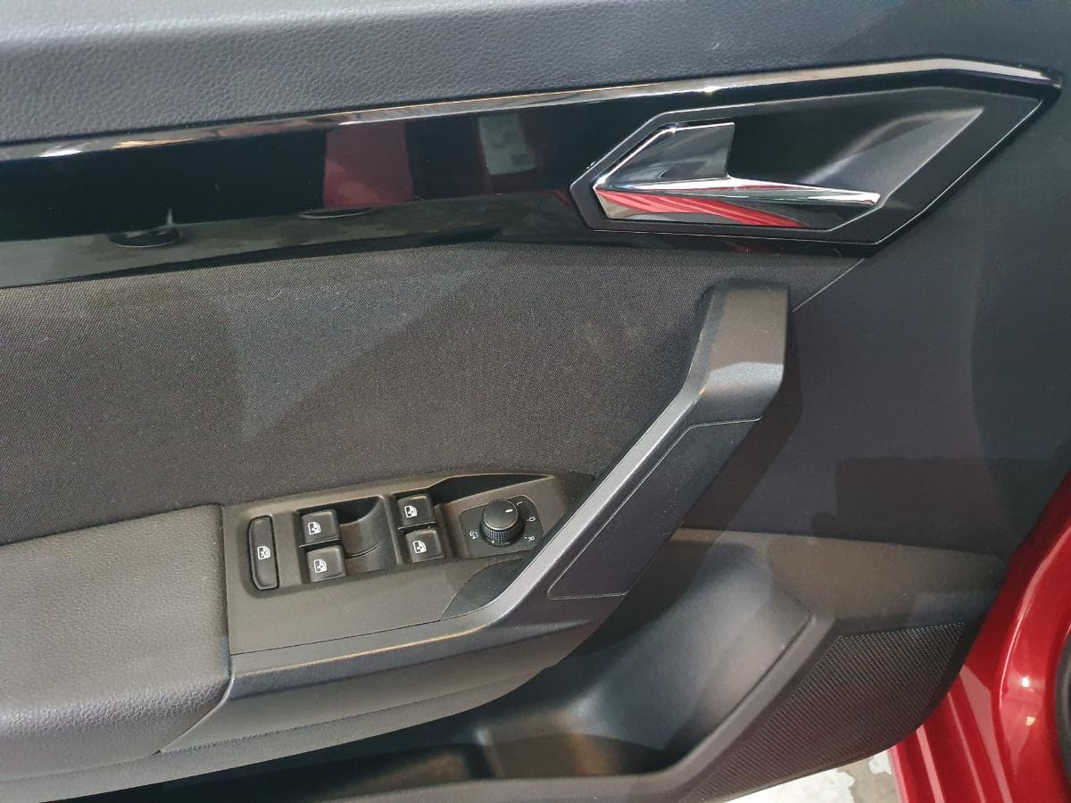 Seat Ibiza 1.0 TSI · Ano 2018 — imagem 34