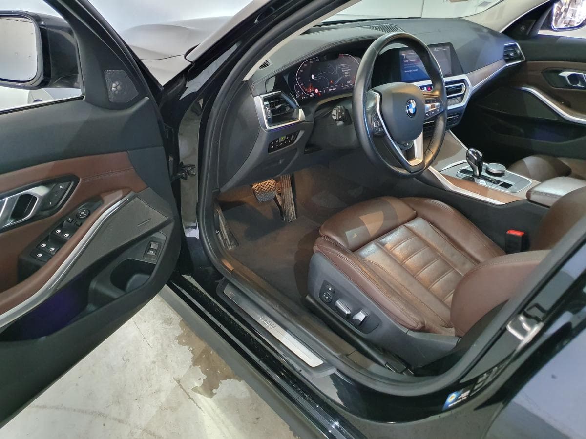 BMW 320D Sedan · Ano 2018 — imagen 24