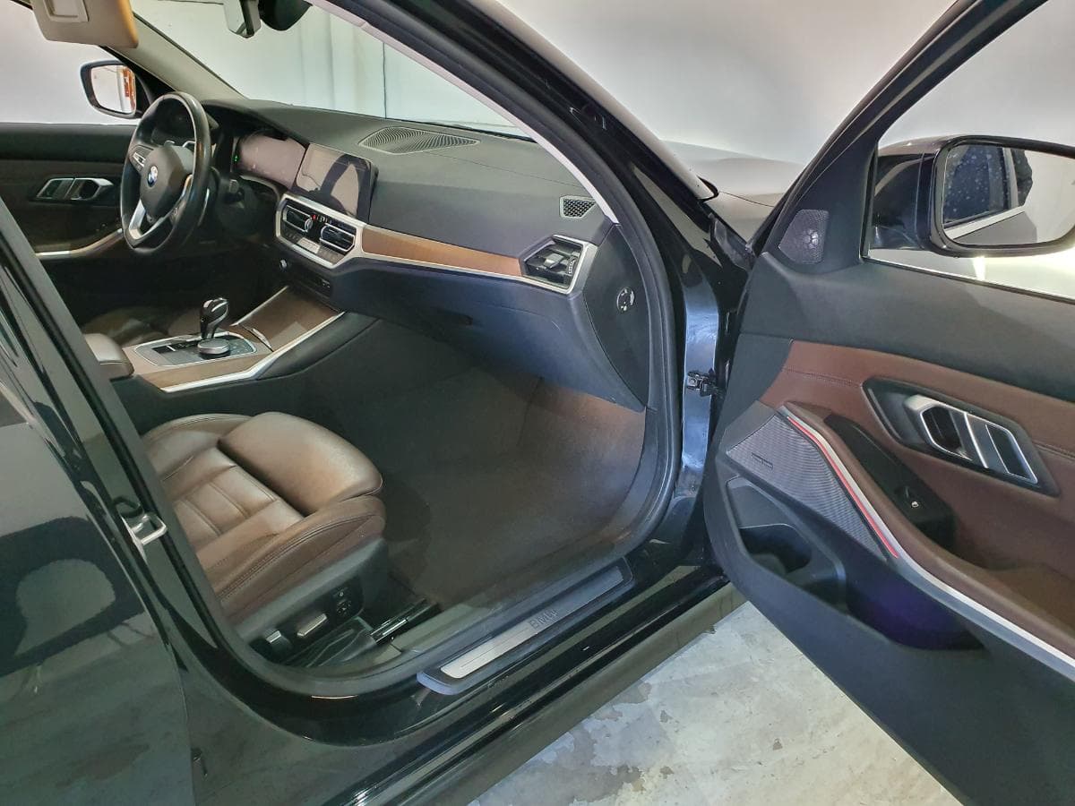 BMW 320D Sedan · Ano 2018 — imagen 29