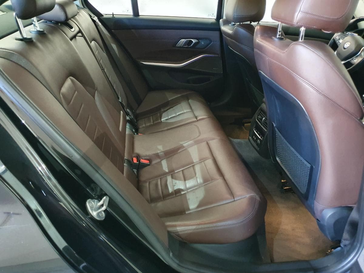 BMW 320D Sedan · Ano 2018 — imagen 31