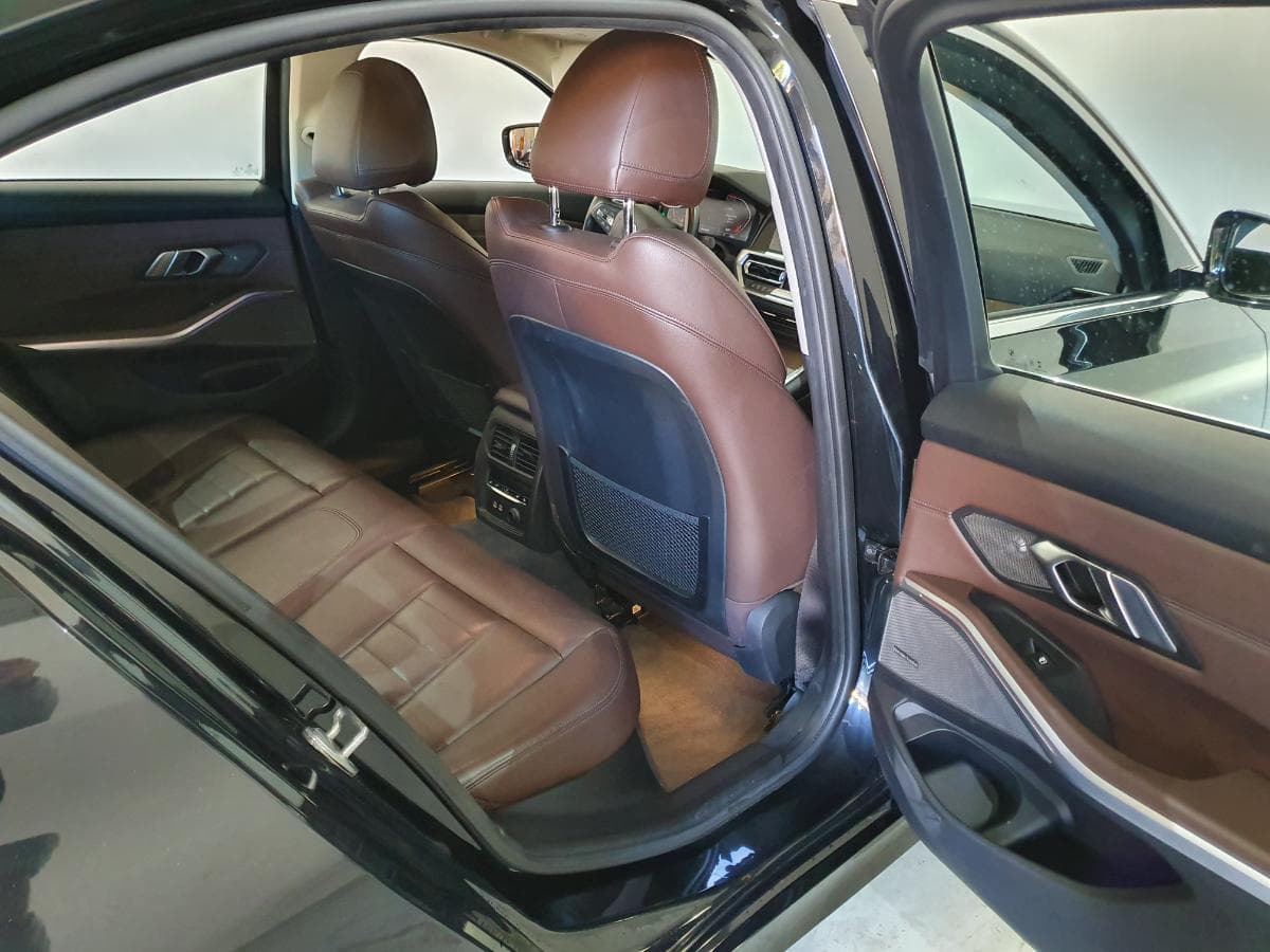 BMW 320D Sedan · Ano 2018 — imagen 33