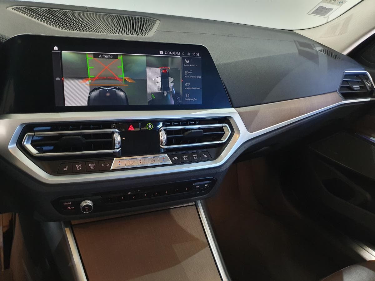 BMW 320D Sedan · Ano 2018 — imagen 39