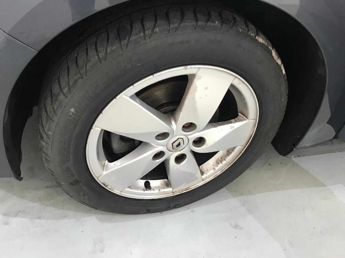 Renault Mégane 1.5 DCI · Ano 2016 — imagem 17