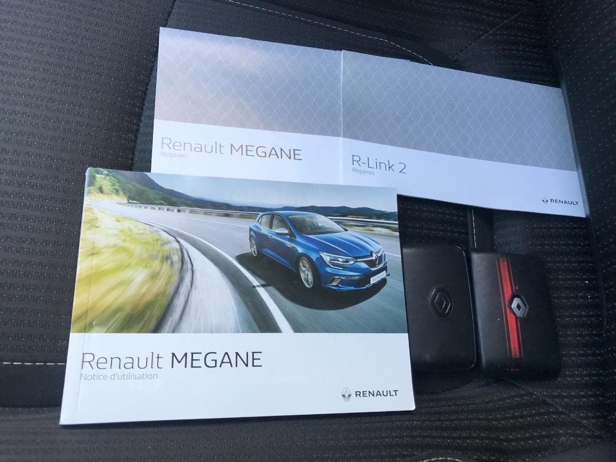 Renault Mégane 1.5 DCI · Ano 2016 — imagem 42
