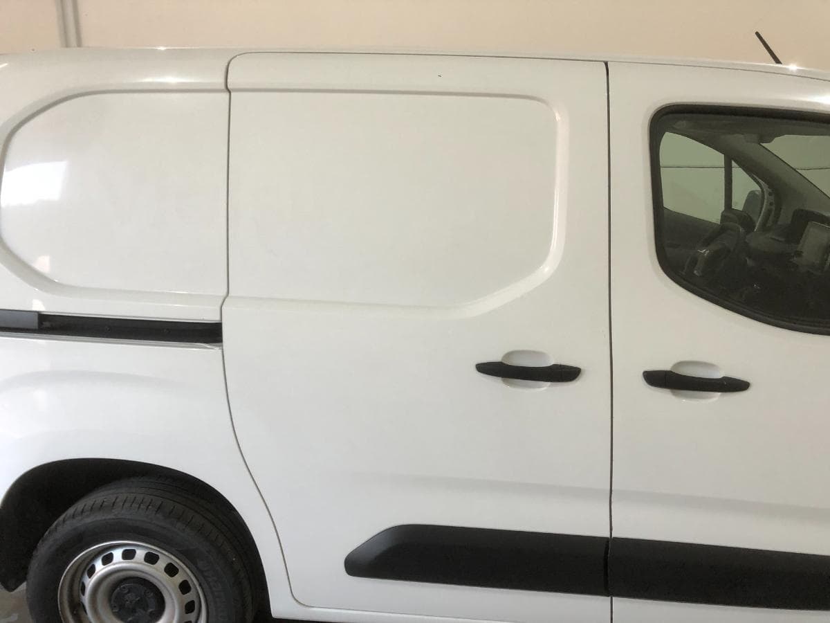Peugeot Partner · Ano 2020 — image 11