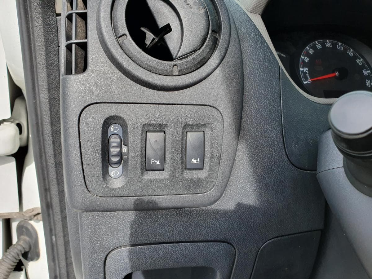 Opel Movano 2.3 CDTI · Año 2016 — imagen 27