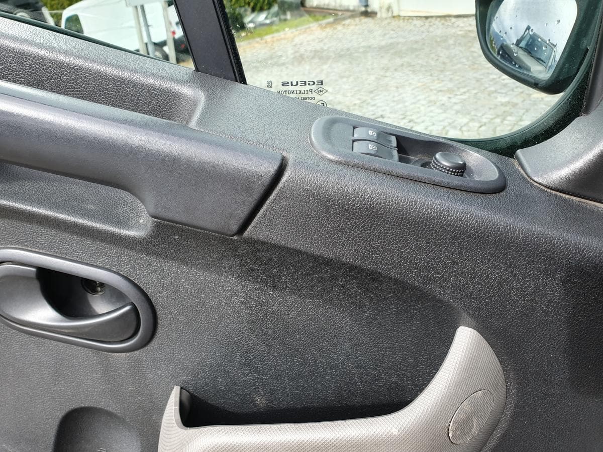 Opel Movano 2.3 CDTI · Año 2016 — imagen 33