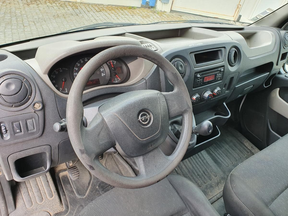 Opel Movano 2.3 CDTI · Ano 2017 — imagen 28