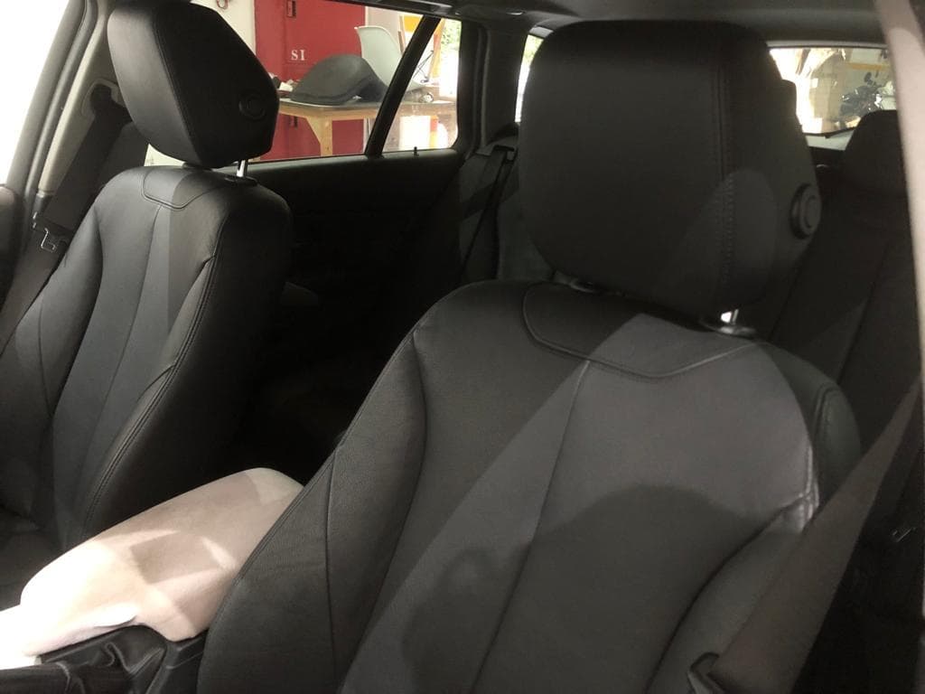 BMW 320 D Touring · Ano 2013 — image 23