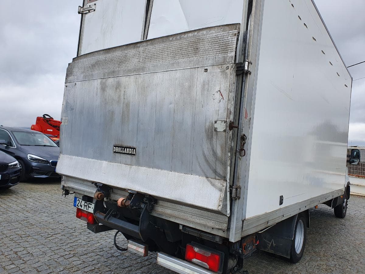 Iveco Daily 35-170 · Ano 2016 — imagem 10