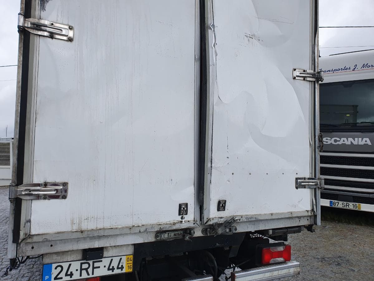 Iveco Daily 35-170 · Ano 2016 — imagem 12