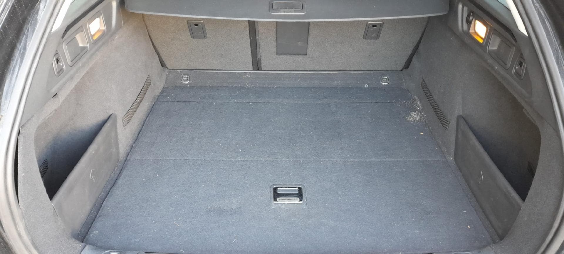 Peugeot 508 SW 1.6 HDI · Ano 2012 — imagen 11