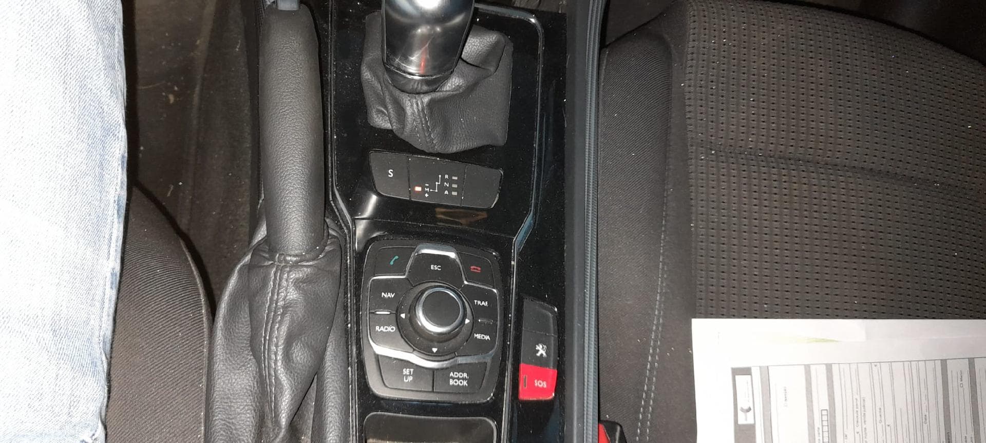 Peugeot 508 SW 1.6 HDI · Ano 2012 — imagen 15