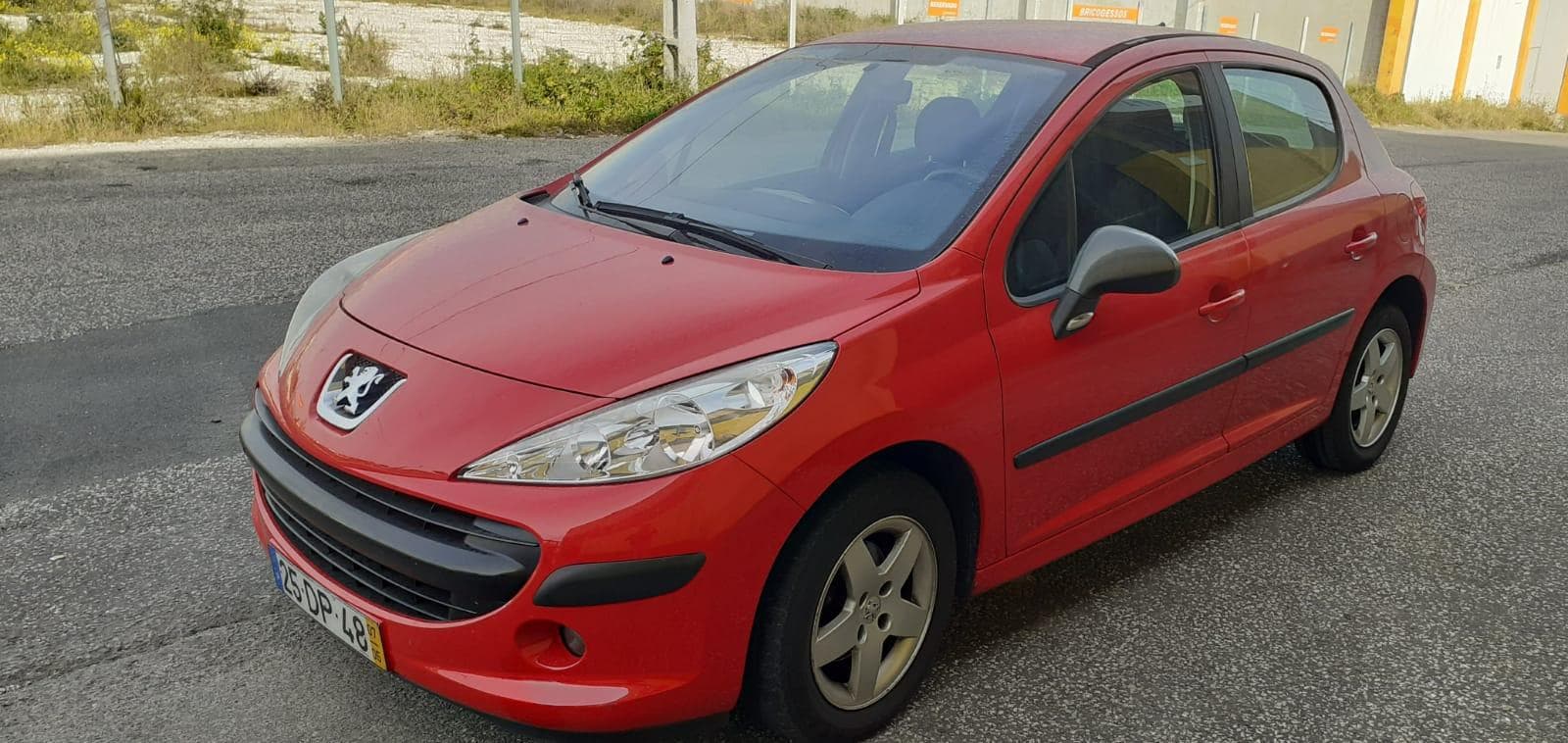 Peugeot 207 1.4 16v · Ano 2007 — image 2