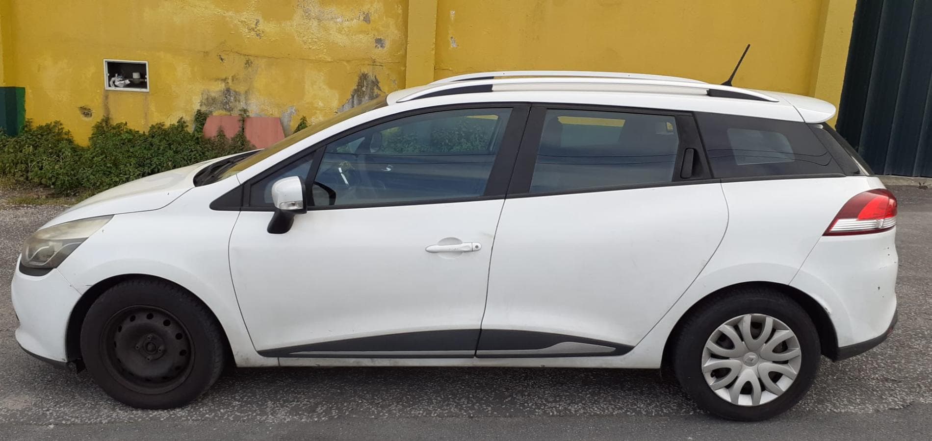Renault Clio 1.5 DCI · Ano 2014 — imagem 8