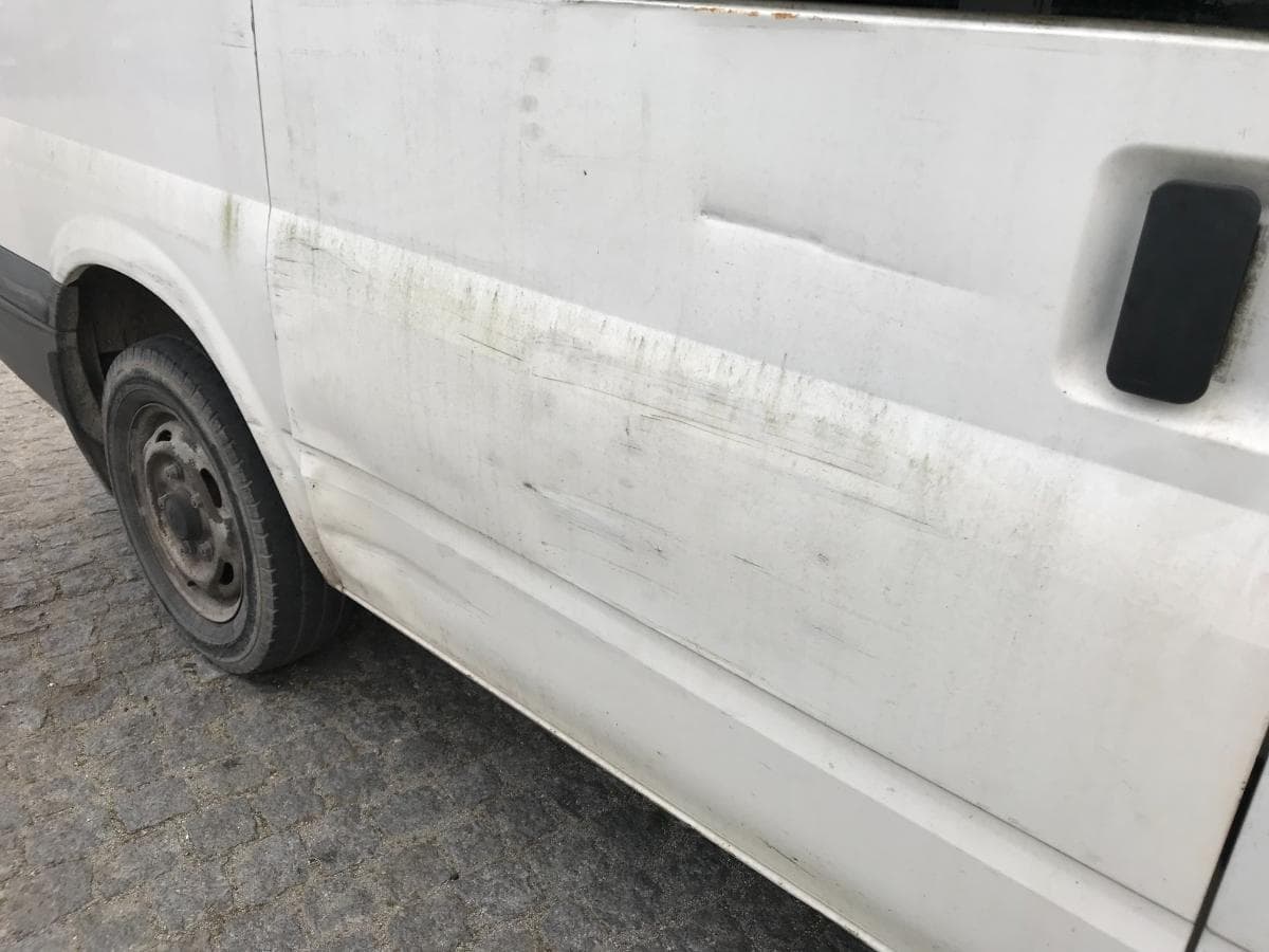 Ford Transit Kombi 2.0 · Ano 2001 — imagem 11