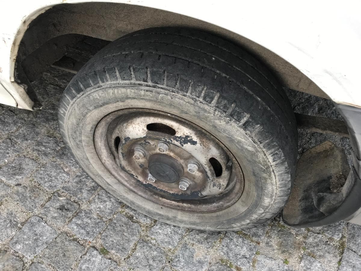Ford Transit Kombi 2.0 · Ano 2001 — imagem 15