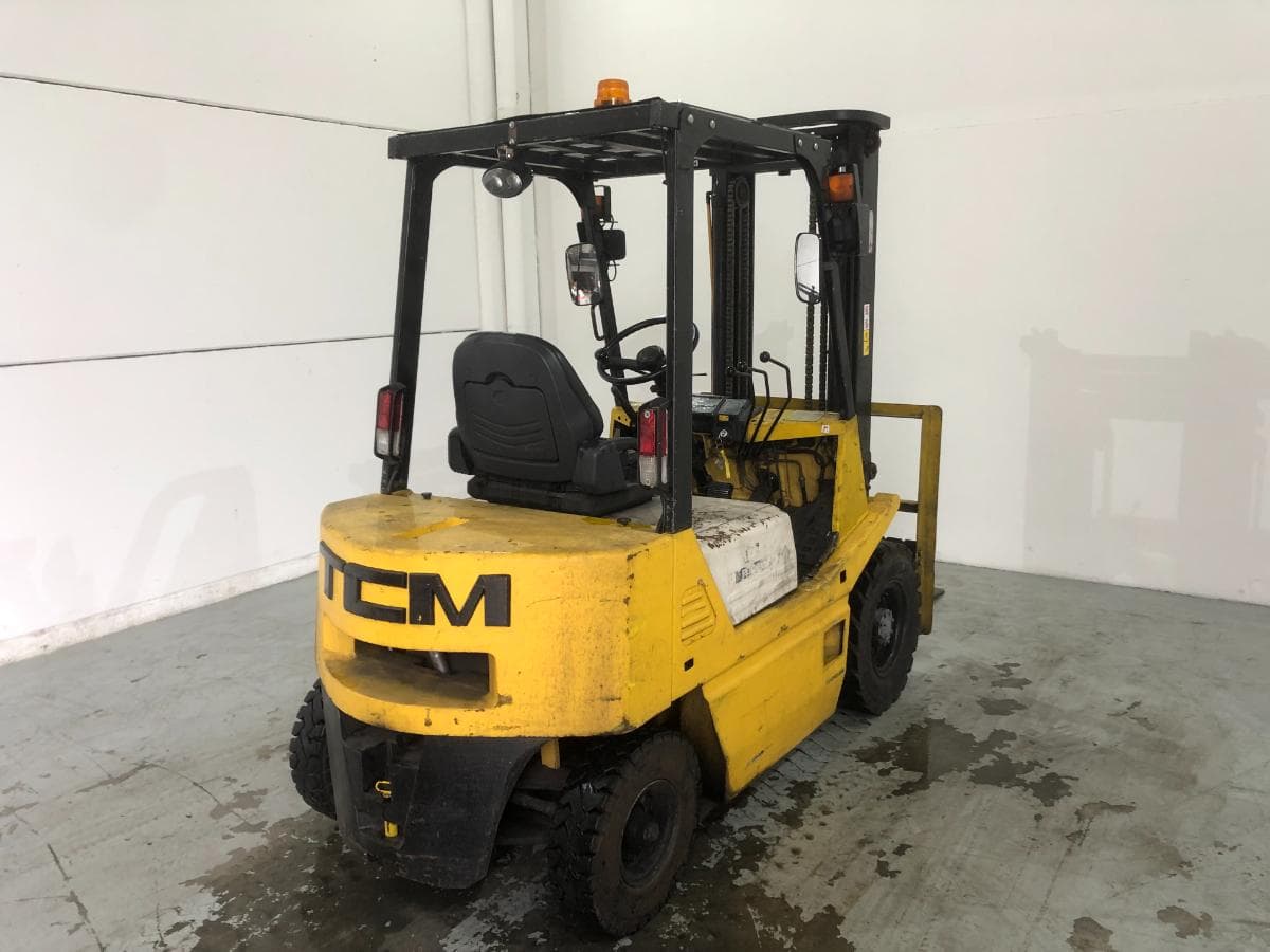 Empilhador TCM FD20Z2S — imagem 5