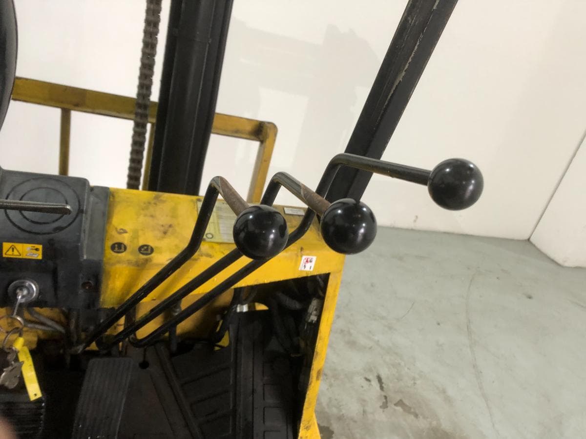 Empilhador TCM FD20Z2S — imagem 13