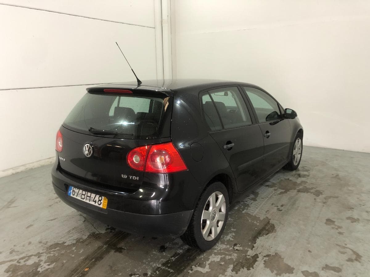 Volkswagen Golf 1.9 TDI · Ano 2006 — imagem 12