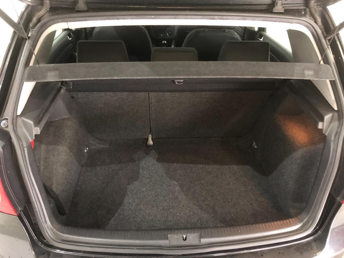 Volkswagen Golf 1.9 TDI · Ano 2006 — imagem 8