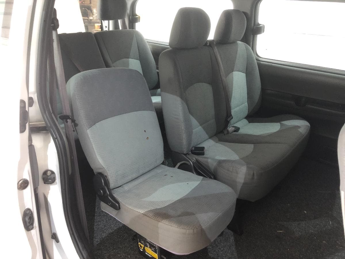 Hyundai H1 · 9 Lugares · Ano 2006 — imagem 18