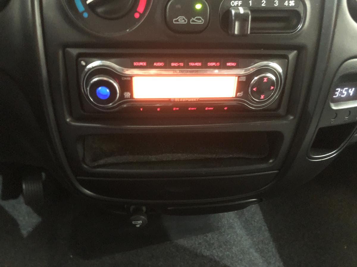 Hyundai H1 · 9 Lugares · Ano 2006 — imagem 31