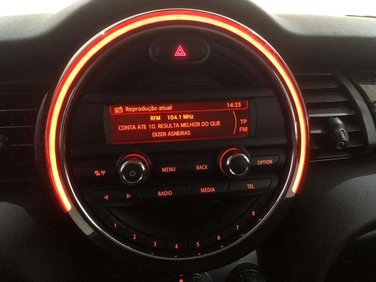 Mini Cooper SD · Ano 2016 — image 19