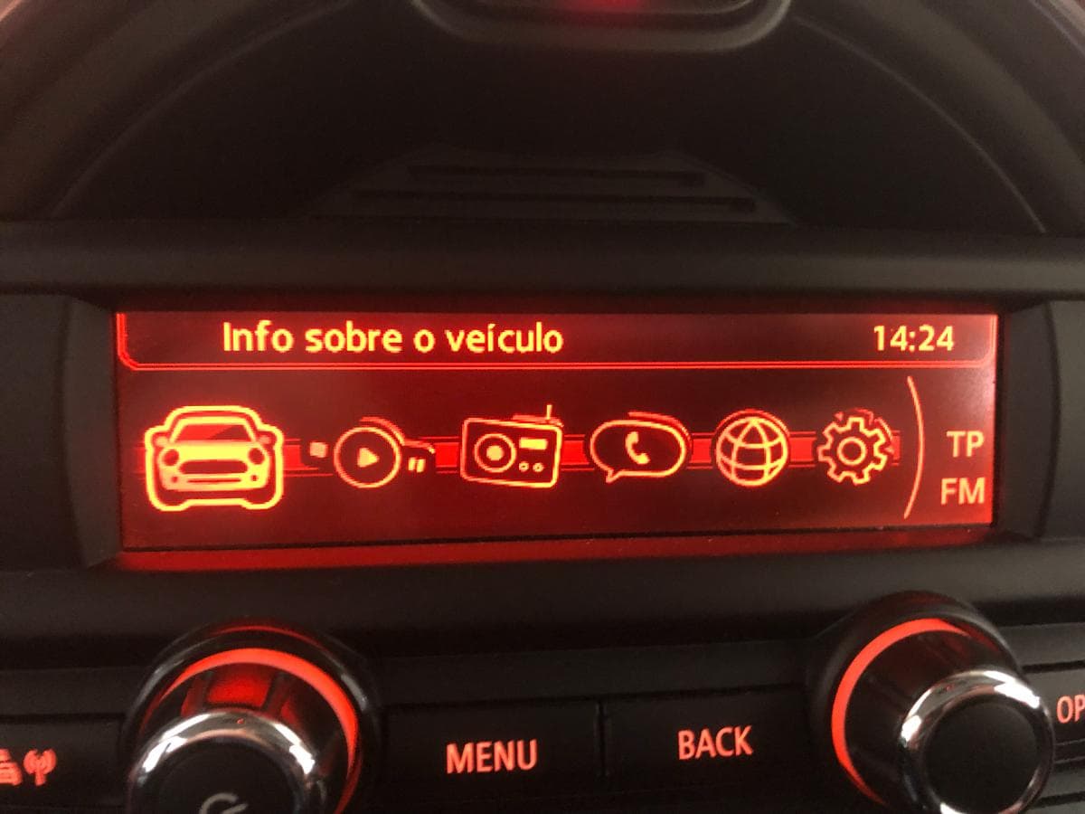 Mini Cooper SD · Ano 2016 — image 28