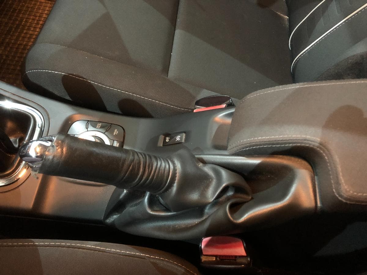 Renault Mégane 1.5 DCI · Ano 2012 — imagem 36