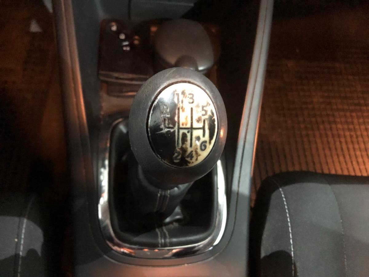 Renault Mégane 1.5 DCI · Ano 2012 — imagem 38