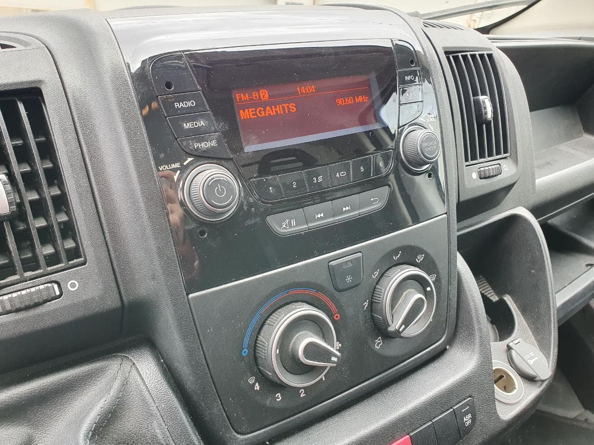Citroën Jumper 2.2 BlueHDI · Año 2020 — imagen 31