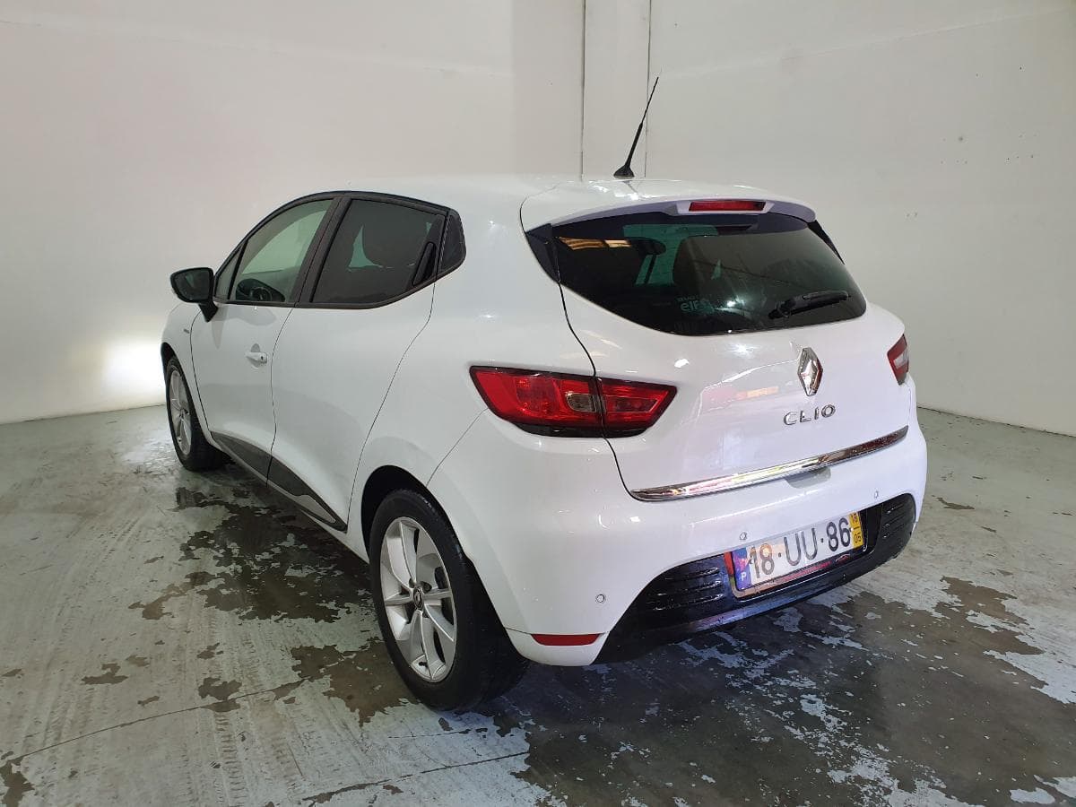 Renault Clio 0.9 TCE · Ano 2018 — imagen 4