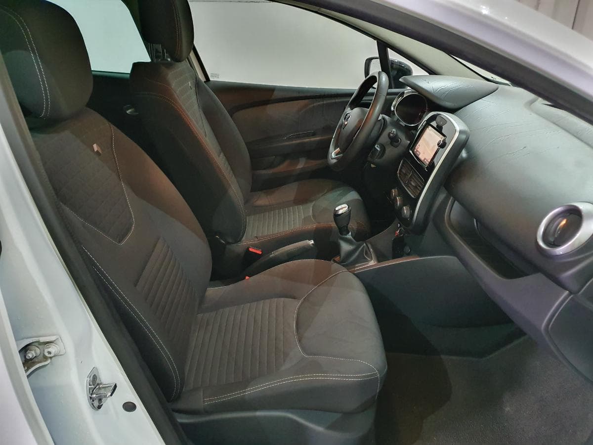 Renault Clio 0.9 TCE · Ano 2018 — imagen 26
