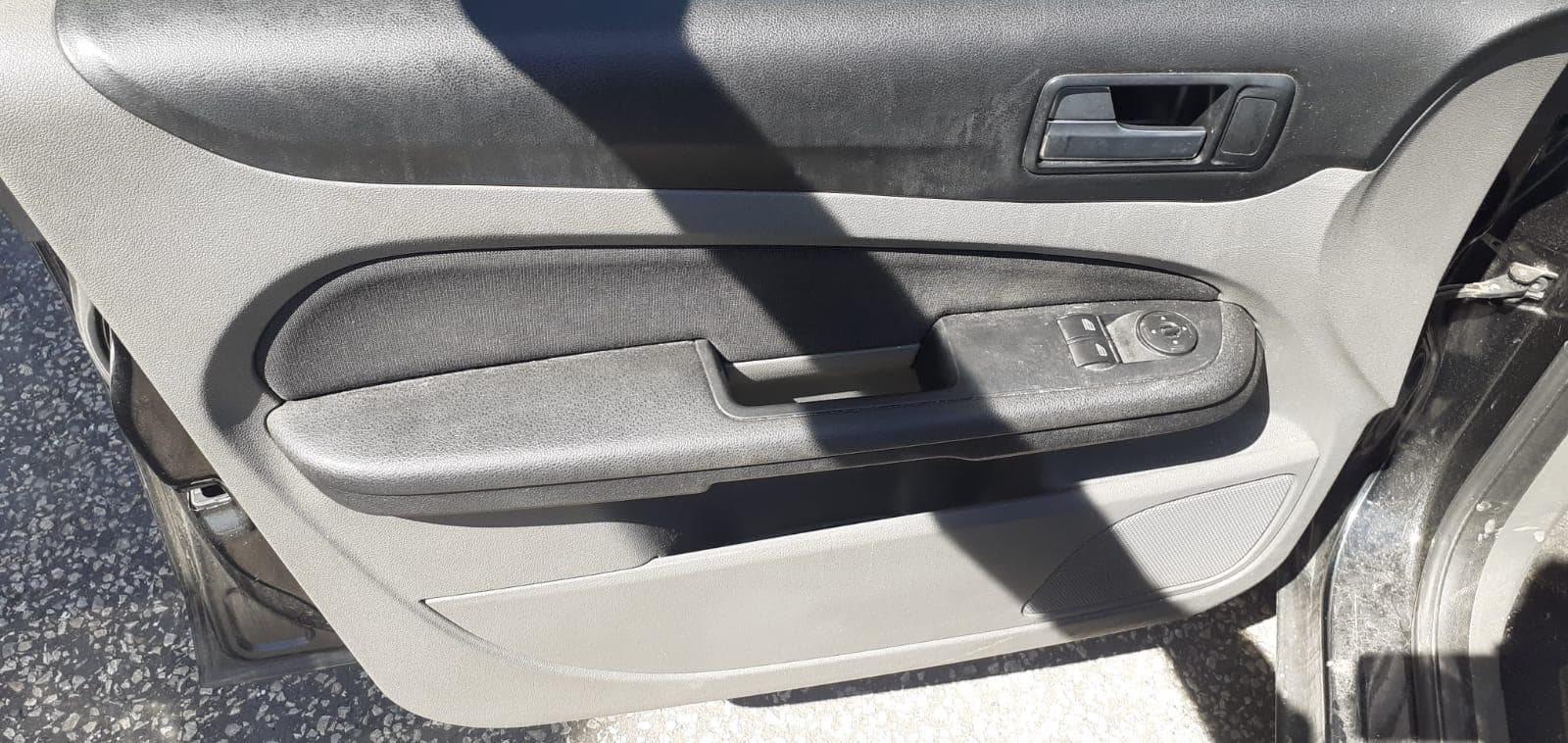 Ford Focus 1.6TDCI · Ano 2011 — imagen 20