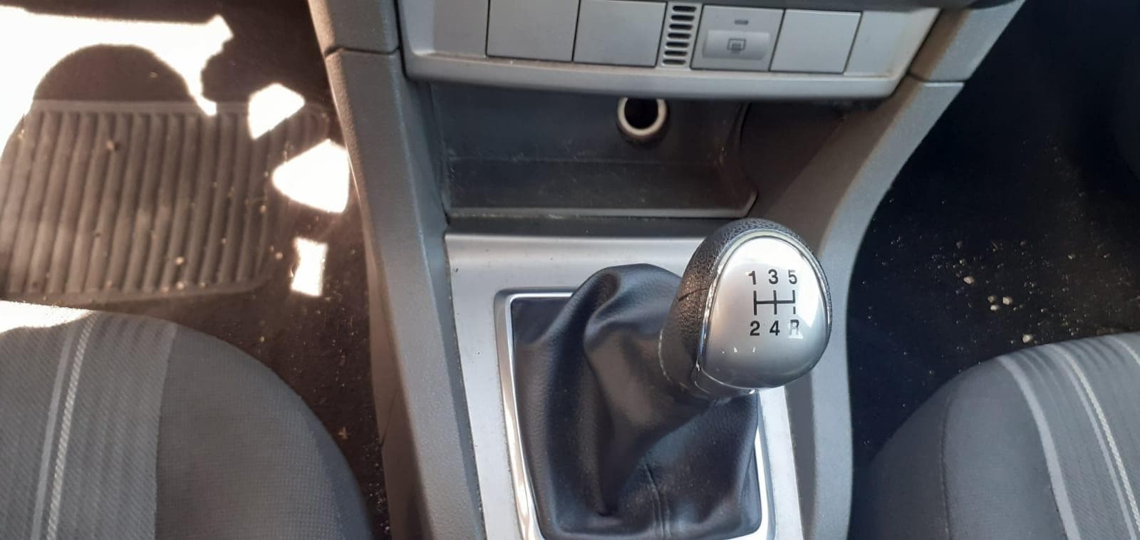 Ford Focus 1.6TDCI · Ano 2011 — imagen 21