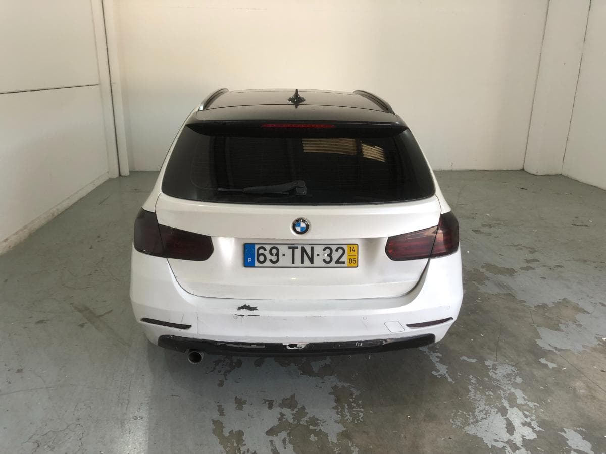 BMW 320D · Ano 2014 — imagen 6