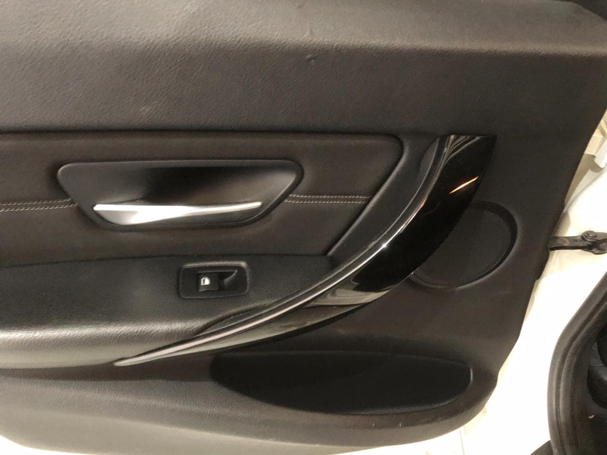 BMW 320D · Ano 2014 — imagen 32