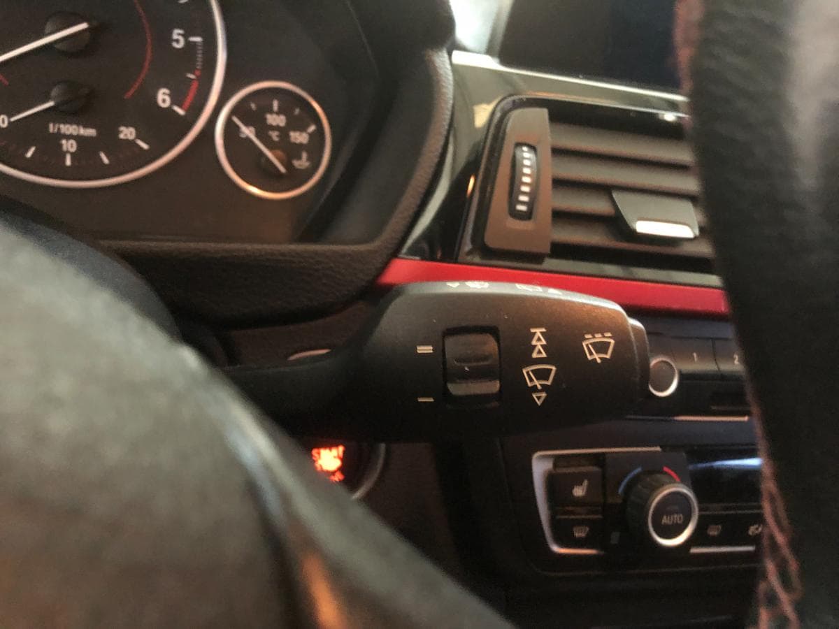 BMW 320D · Ano 2014 — imagen 43