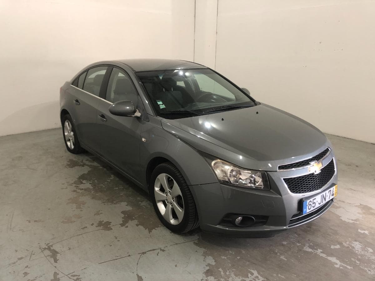 Chevrolet Cruze LT · Ano 2010 — image 2