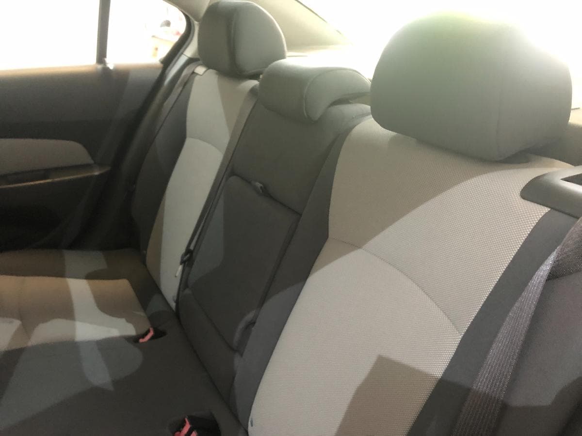 Chevrolet Cruze LT · Ano 2010 — image 18