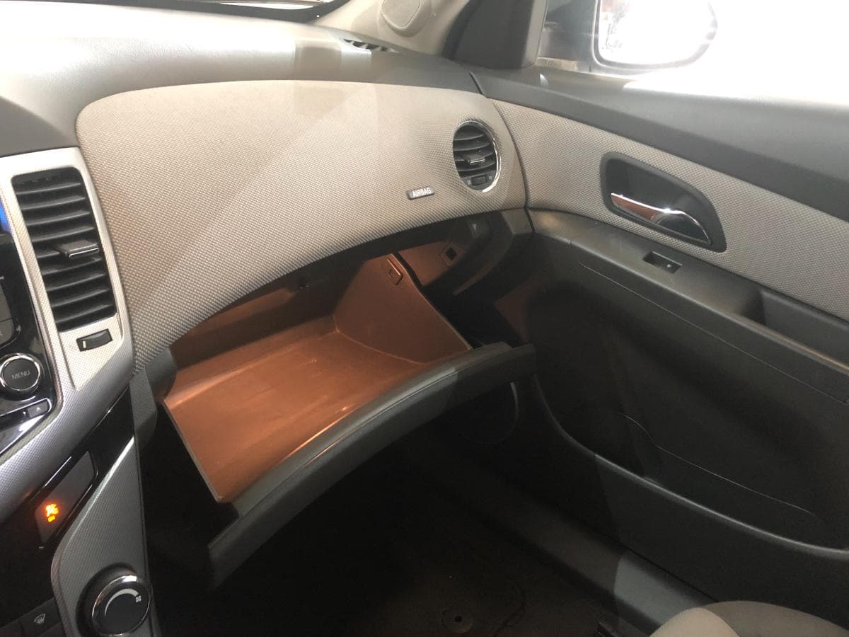 Chevrolet Cruze LT · Ano 2010 — image 23