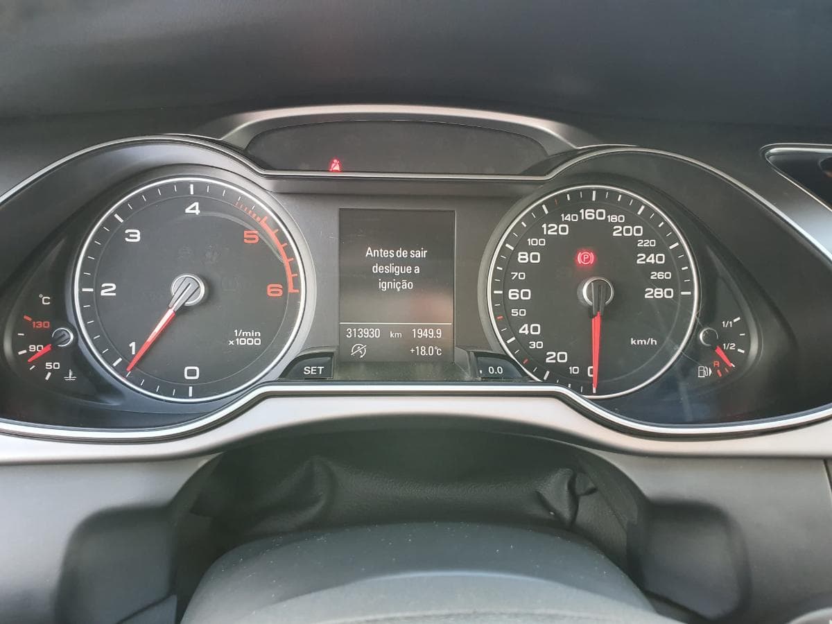 Audi A4 Allroad Quattro · Ano 2014 — image 29