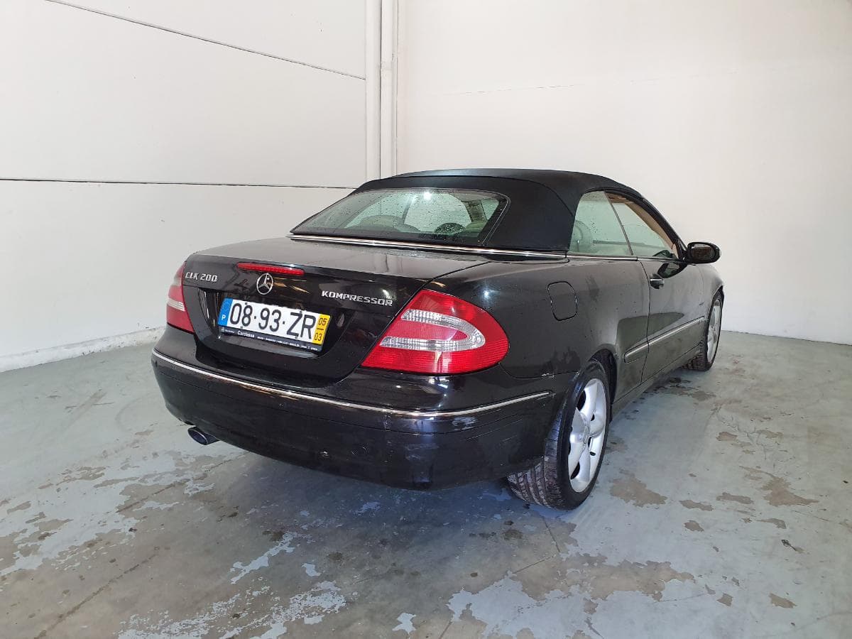 Mercedes-Benz CLK 200 Kompressor Cabrio · Ano 2005 — imagen 15