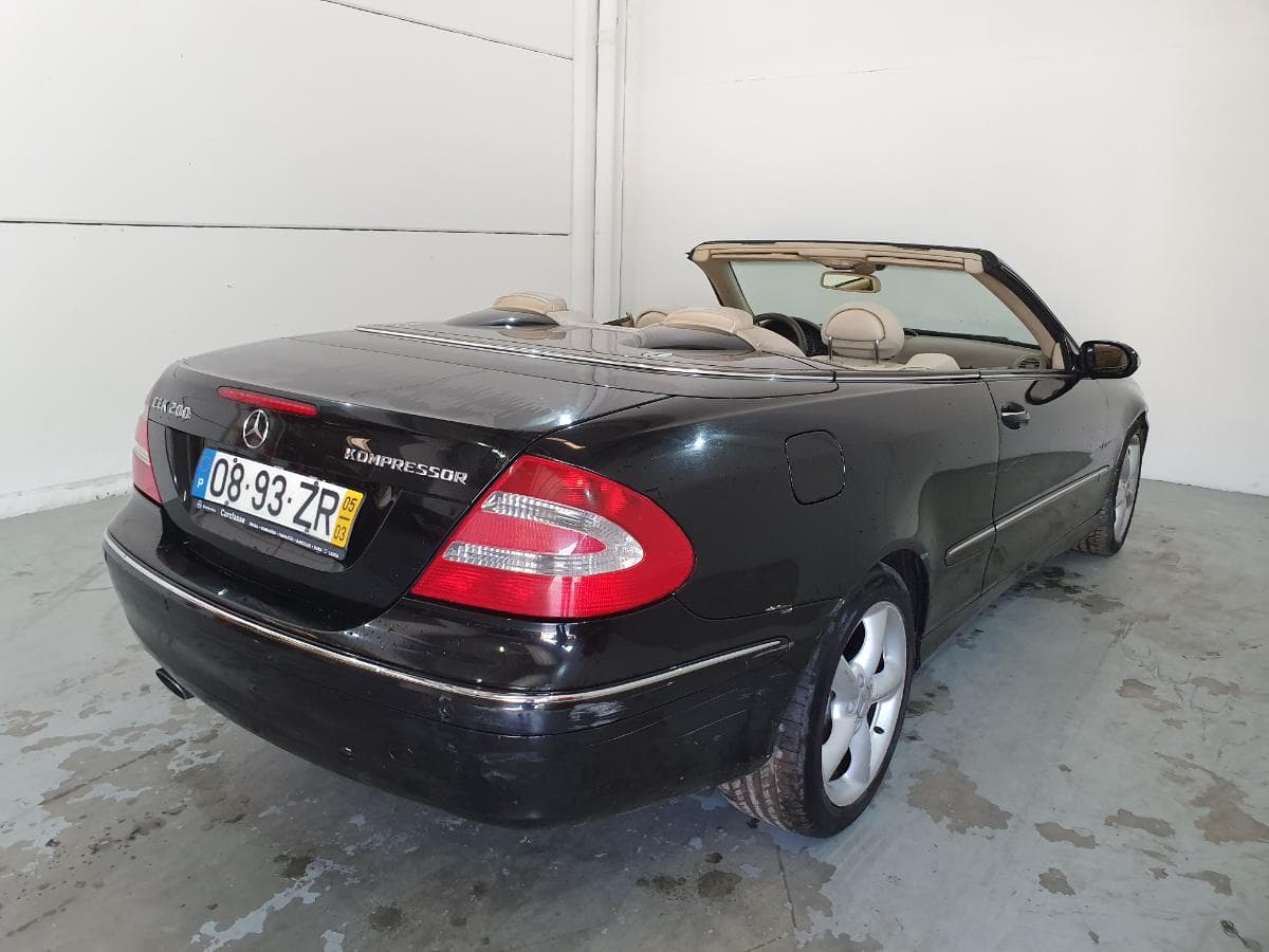 Mercedes-Benz CLK 200 Kompressor Cabrio · Ano 2005 — imagen 17